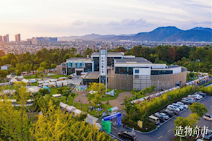 手艺“出圈”，匠心“圈粉”——浙江广厦大学学子造物奇市展身手